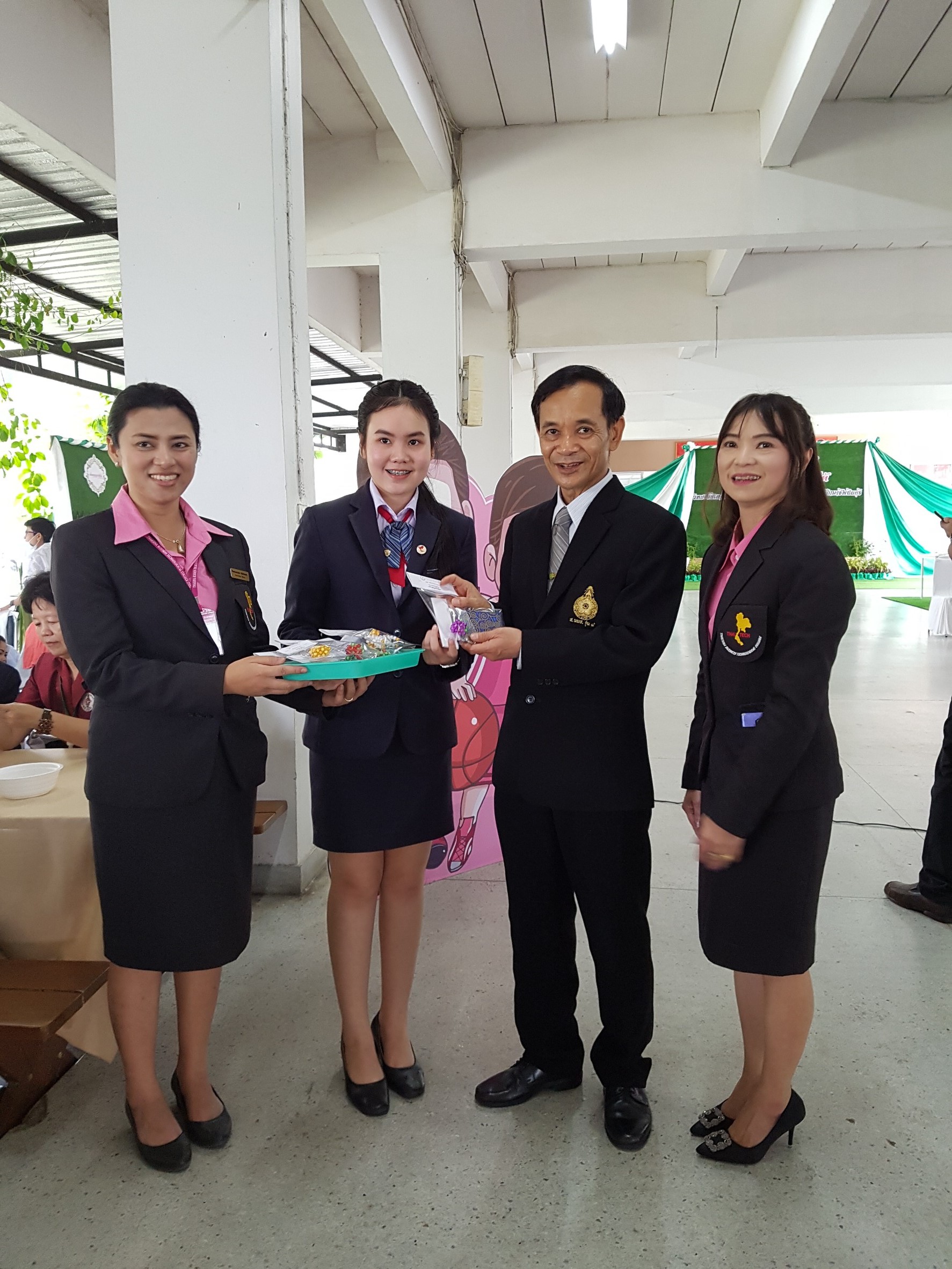 เปดบานว 0.ทกษณาฯ ๑๘๐๑๒๖ 0008