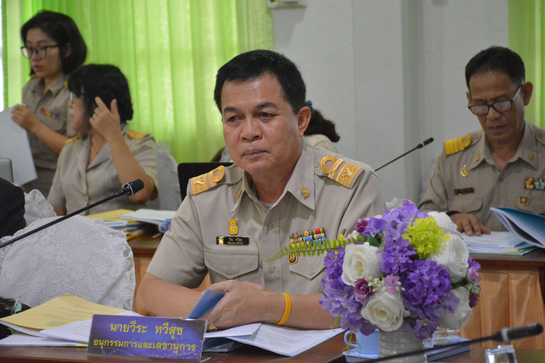 ขาว อกศจ 10-2561 P-2