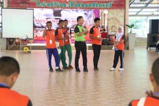 IMG 2862 320x213